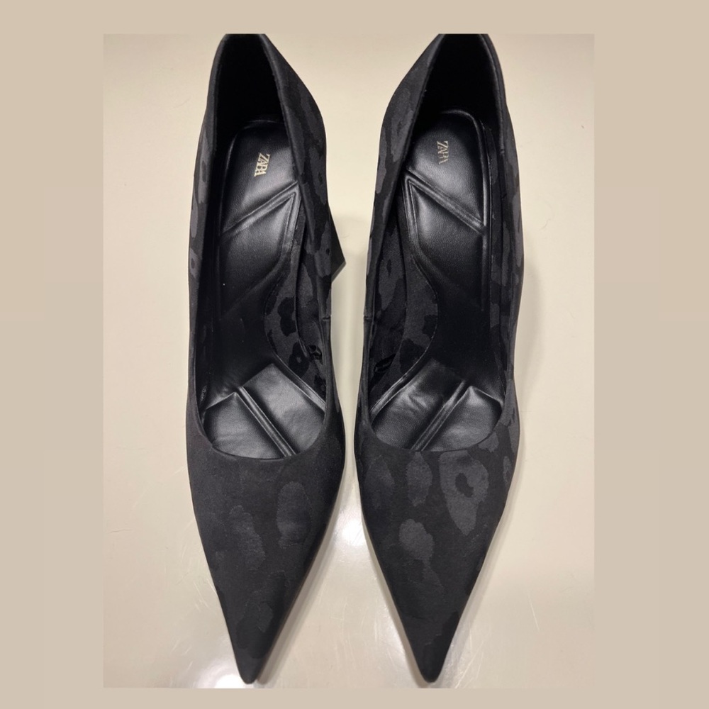Zara Geometric Heel shoes | Black | Size 38
